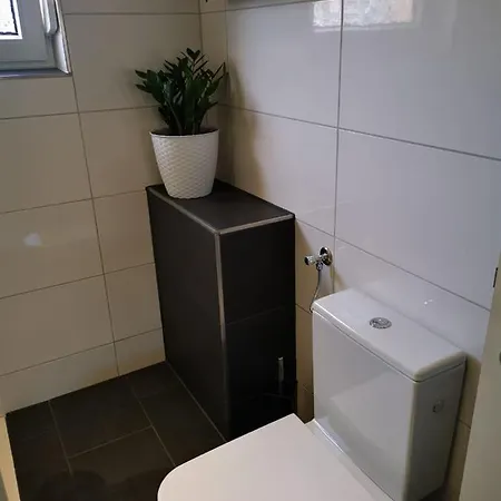 Thalia 1 Lägenhet *